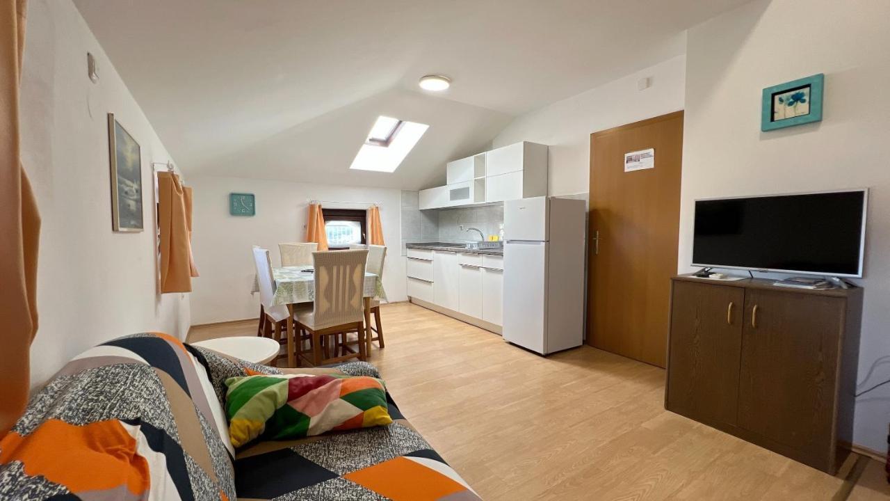 ❷⓿❷❸ Apartment Dolphin Izola Exterior photo