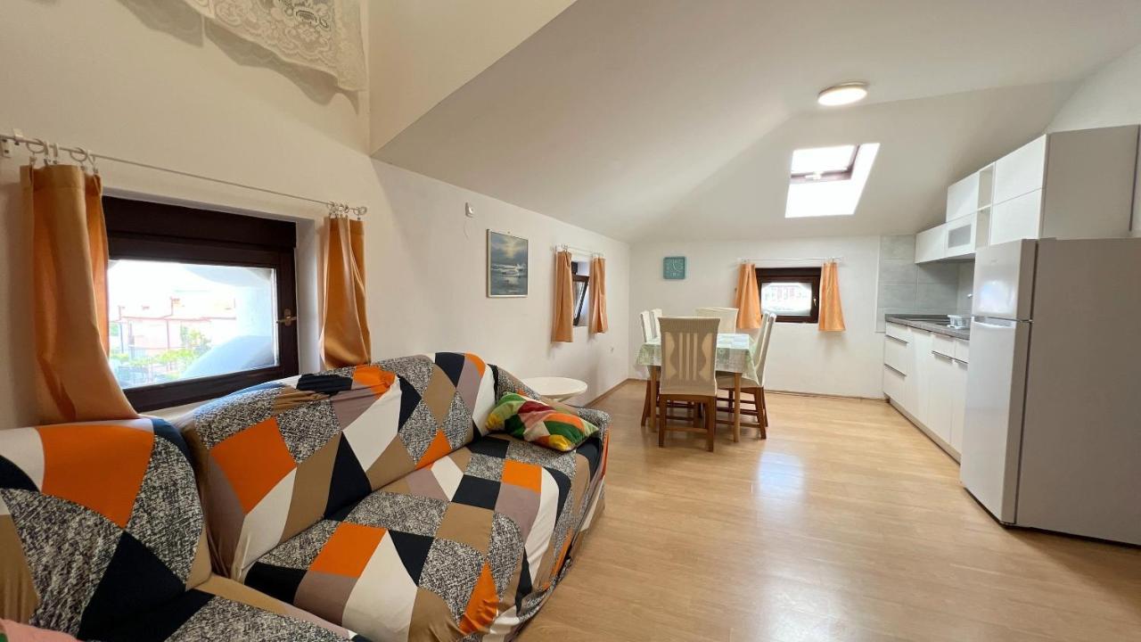 ❷⓿❷❸ Apartment Dolphin Izola Exterior photo